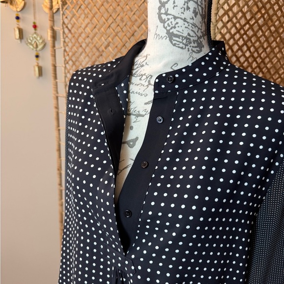 Anne Klein Polka Dot black and white Blouse - Picture 7 of 14
